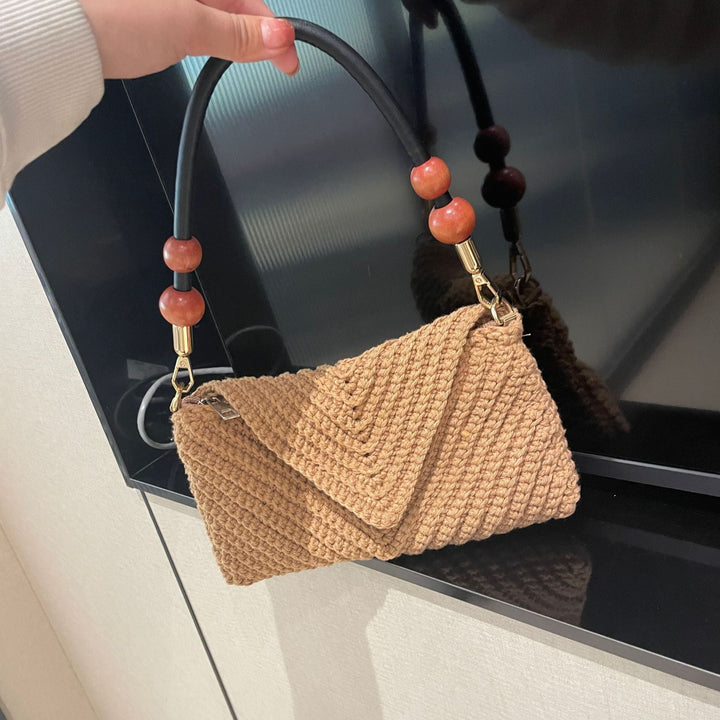 Bag with stylish integrated handle Kalsten