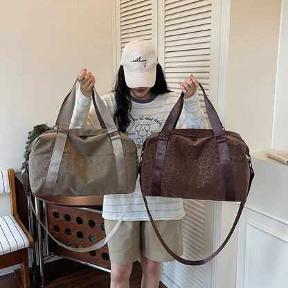 Stylish Athletic Duffle Bag Acalora