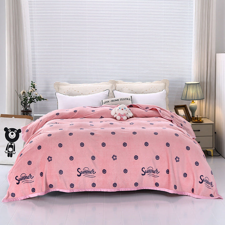 Unisex cuddle blanket with playful cloud design Kalsten