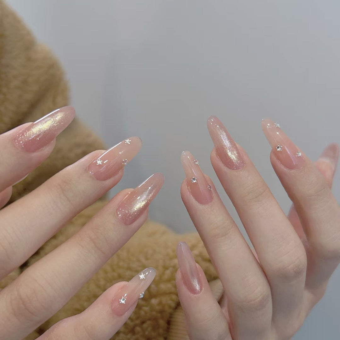 Elegant artificial nails with glitter accents Kalsten