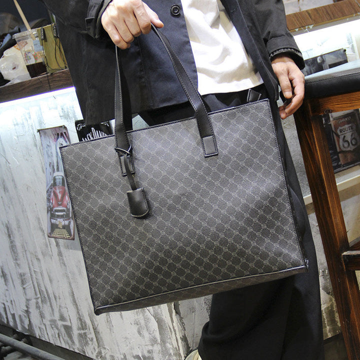 Elegant Tote Bag with Textured Design Kalsten