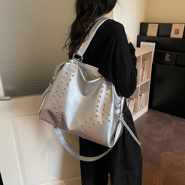 Elegant and Spacious Handbag Kalsten