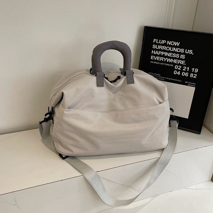 Robust Travel Bag with Practical Compartments Kalsten