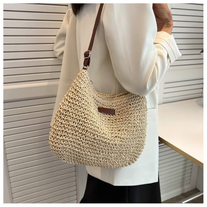 Handcrafted Embracing Shoulder Bag Kalsten
