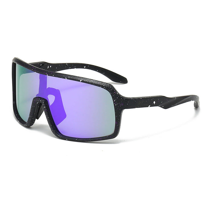 Ladies fashionable sunglasses in a futuristic design with large lenses Kalsten