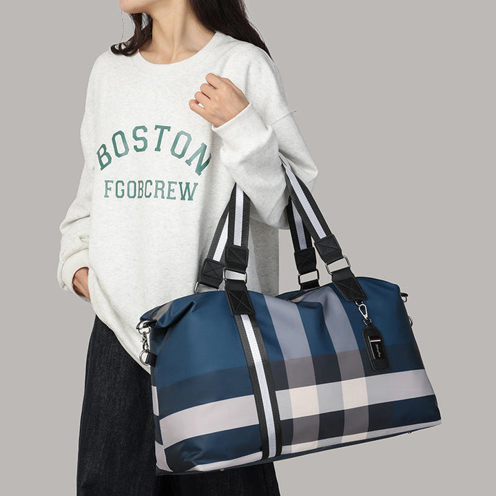 Sporty travel bag with intelligent compartment design Kalsten