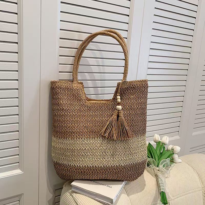 Hand-knotted Seasonal Beach Bag Kalsten