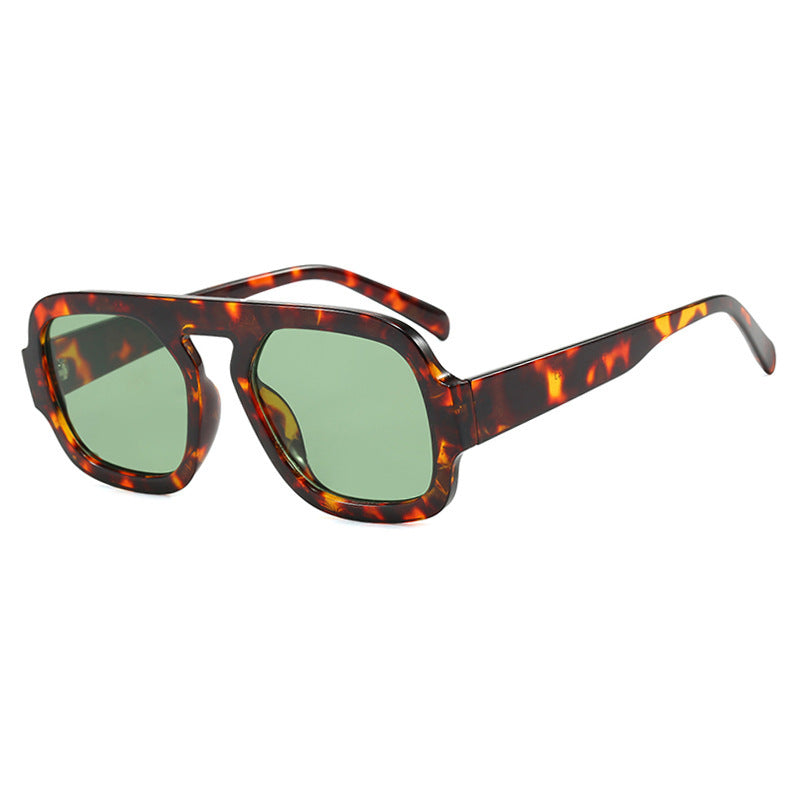 Women's modern oversized sunglasses in angular design Kalsten