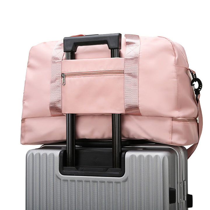 Sporty travel bag with adjustable shoulder strap Kalsten