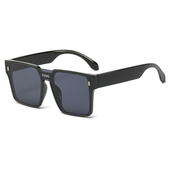 Women's fashionable sunglasses in striking urban design Kalsten