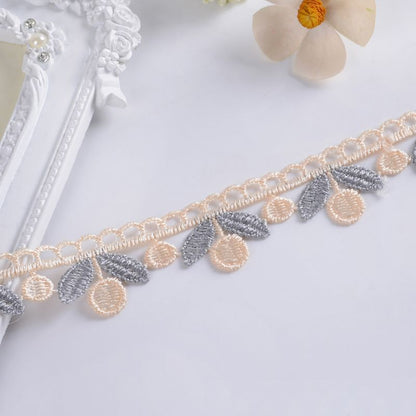 Delicate lace trim Acalora