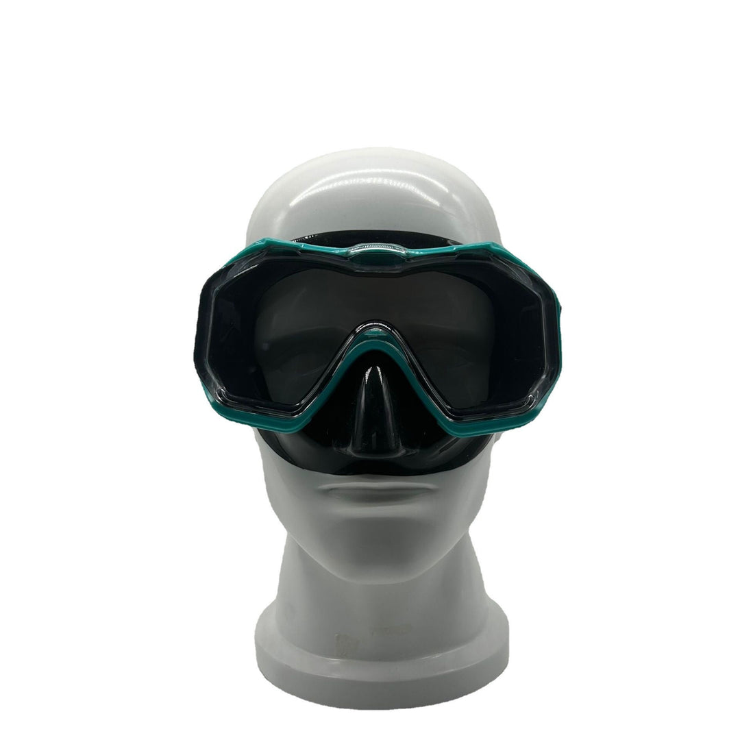 Diving mask with wide field of vision and anti-fog technology Kalsten