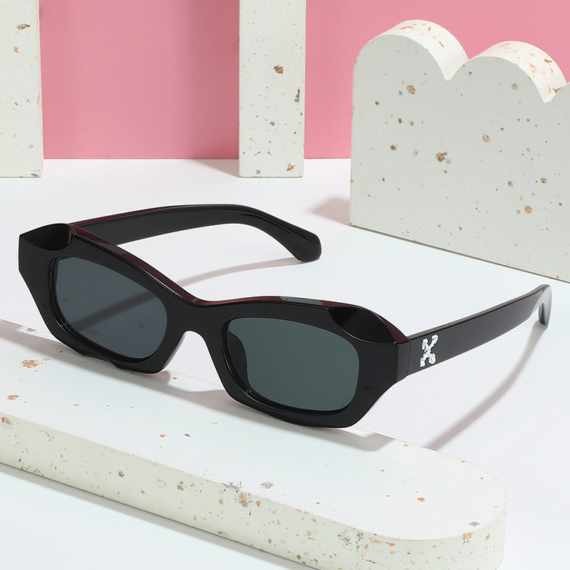 Women’s fashionable sunglasses in innovative design Kalsten