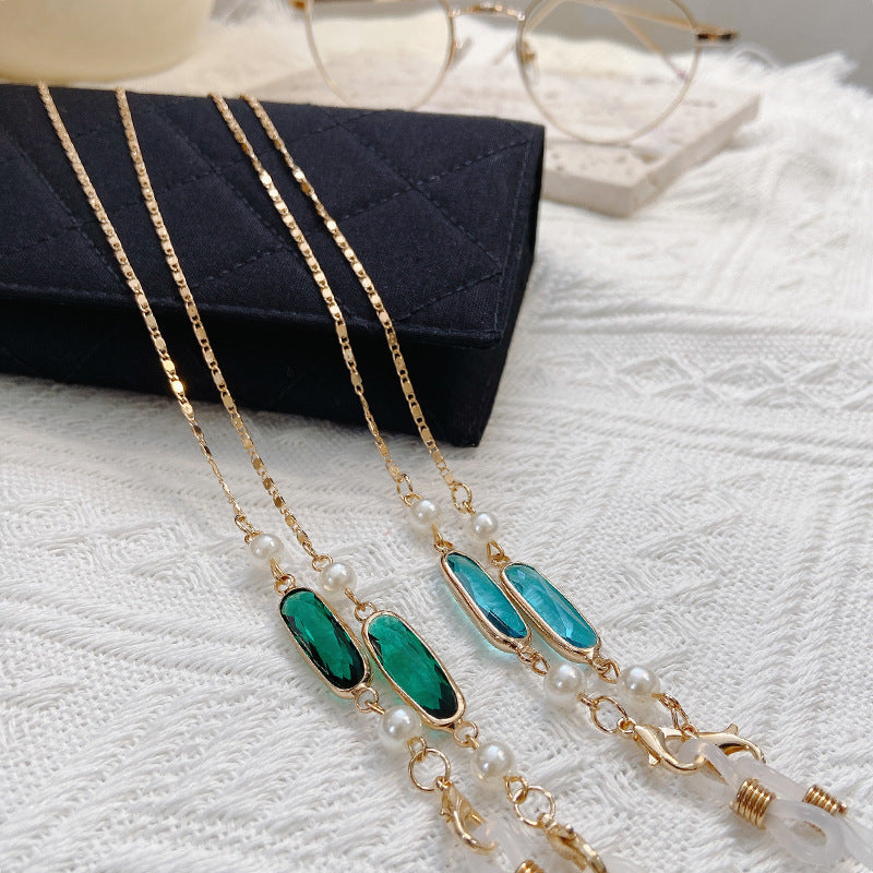 Elegant Necklace with Unique Pendant Kalsten