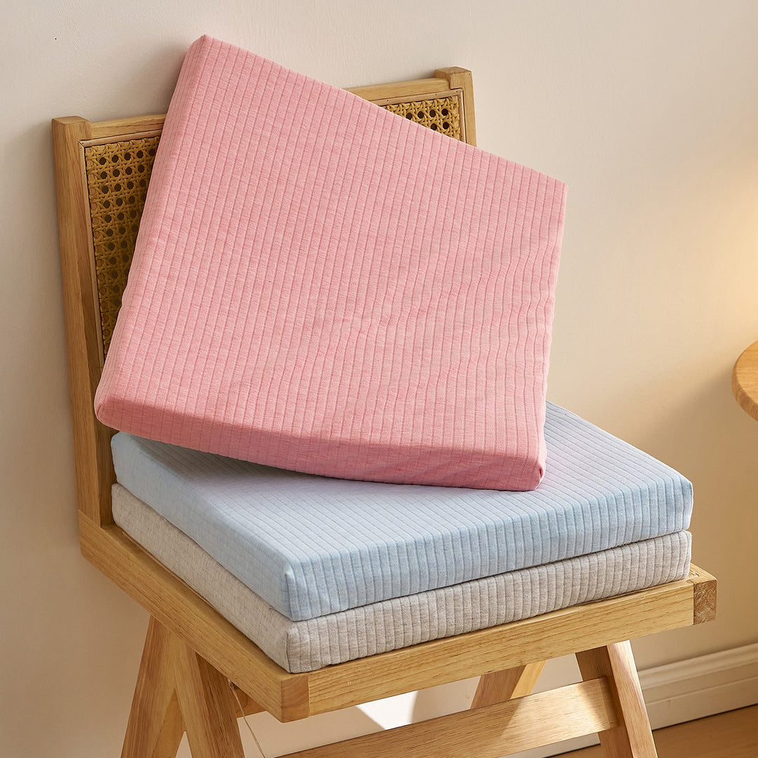 Breathable and Hypoallergenic Mattress Topper Kalsten