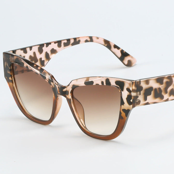 Women's Cat Eye Sunglasses with extravagant Leopard Print Kalsten