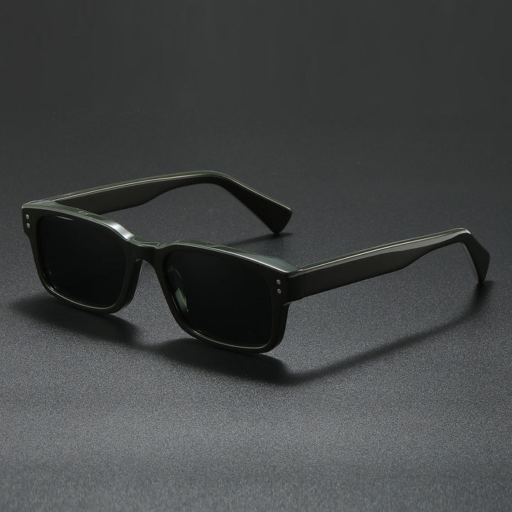 Women's sunglasses in modern, minimalist design Kalsten