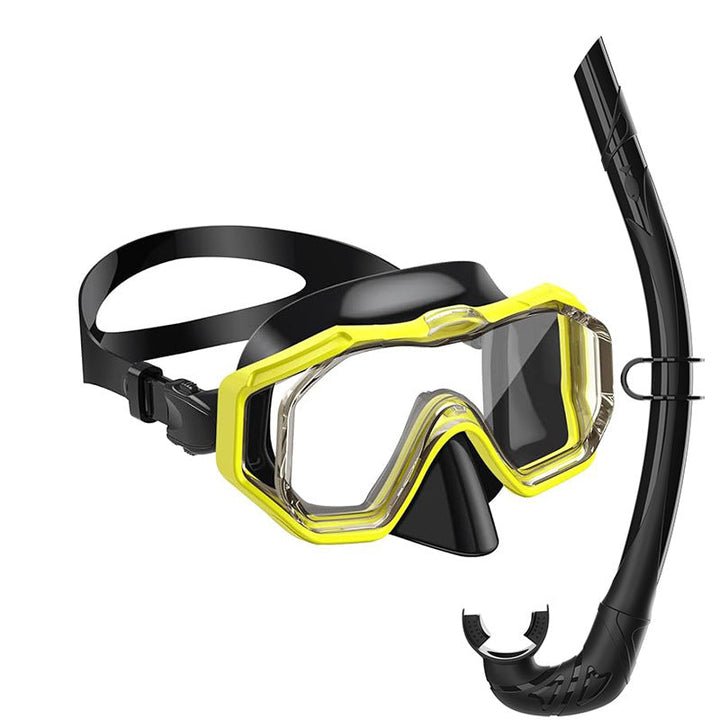 Diving equipment set with ergonomic diving mask and flexible snorkel Kalsten