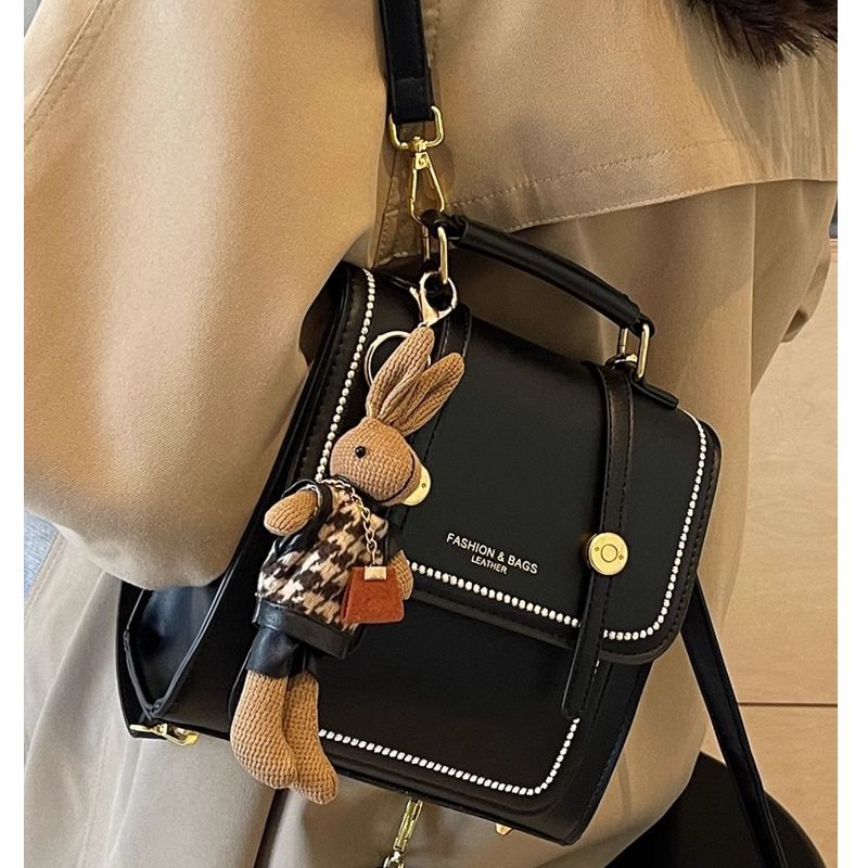 Vintage-Inspired Structured Satchel Bag Acalora