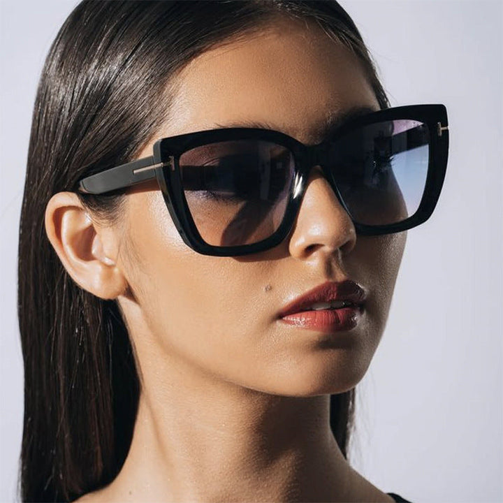 Women's large sunglasses in modern design with trendy tortoise pattern Kalsten