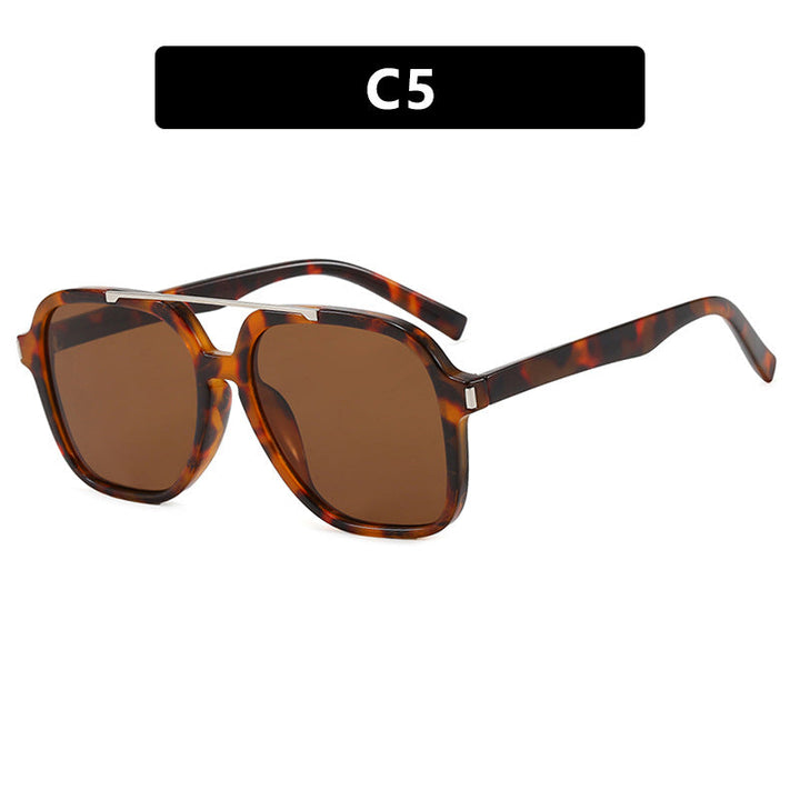 Women's square sunglasses with protective UV filter and elegant frame Kalsten