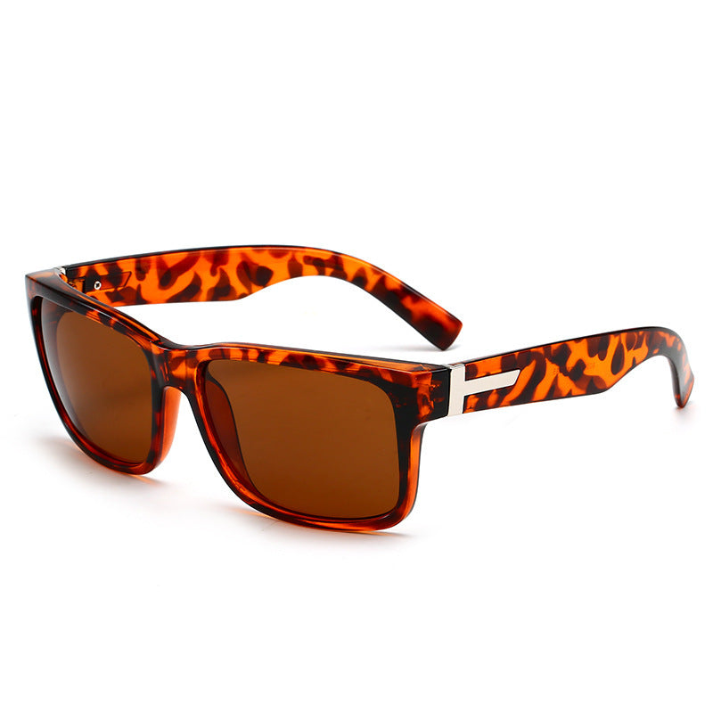 Ladies Stylish Sunglasses with Distinctive Frame Kalsten