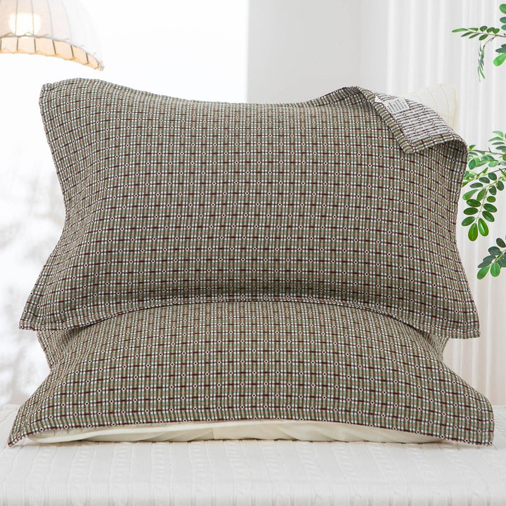 Women's pillowcase with delicate floral motif Kalsten