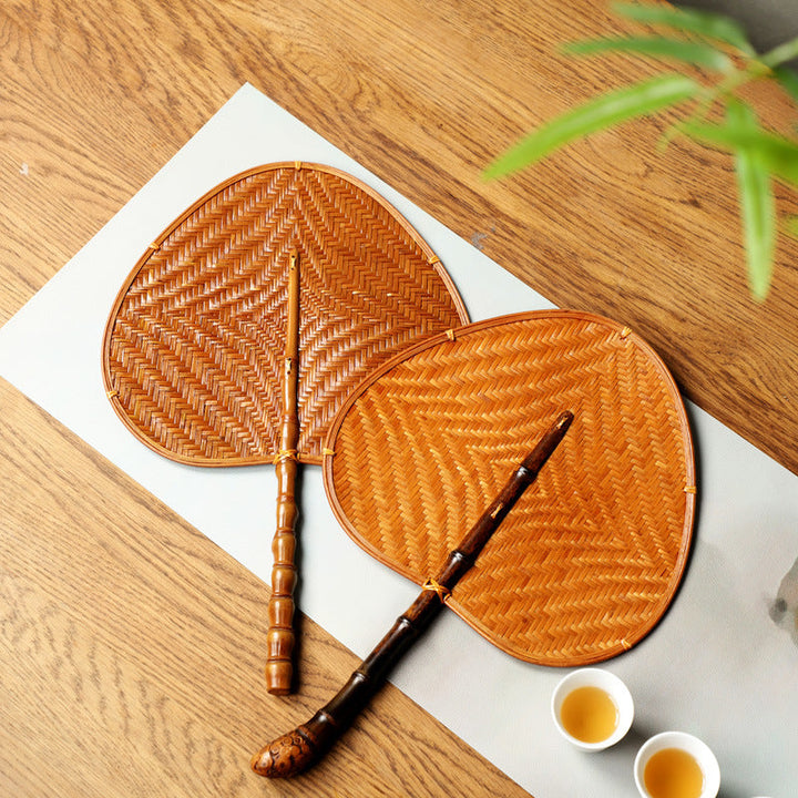 Women traditional bamboo fan Kalsten
