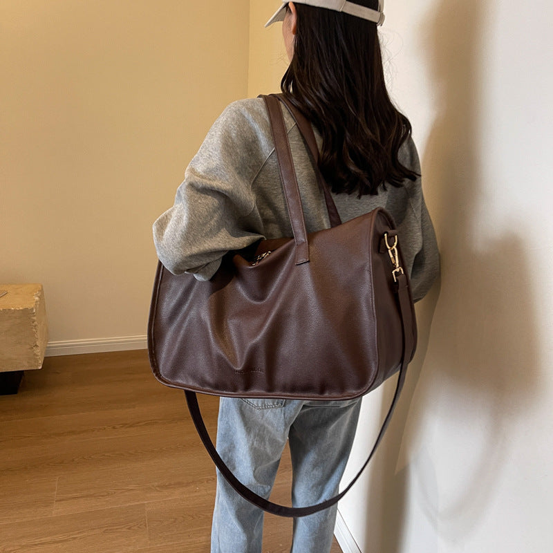 Elegant Tote Bag Made of High-Quality Faux Leather Kalsten