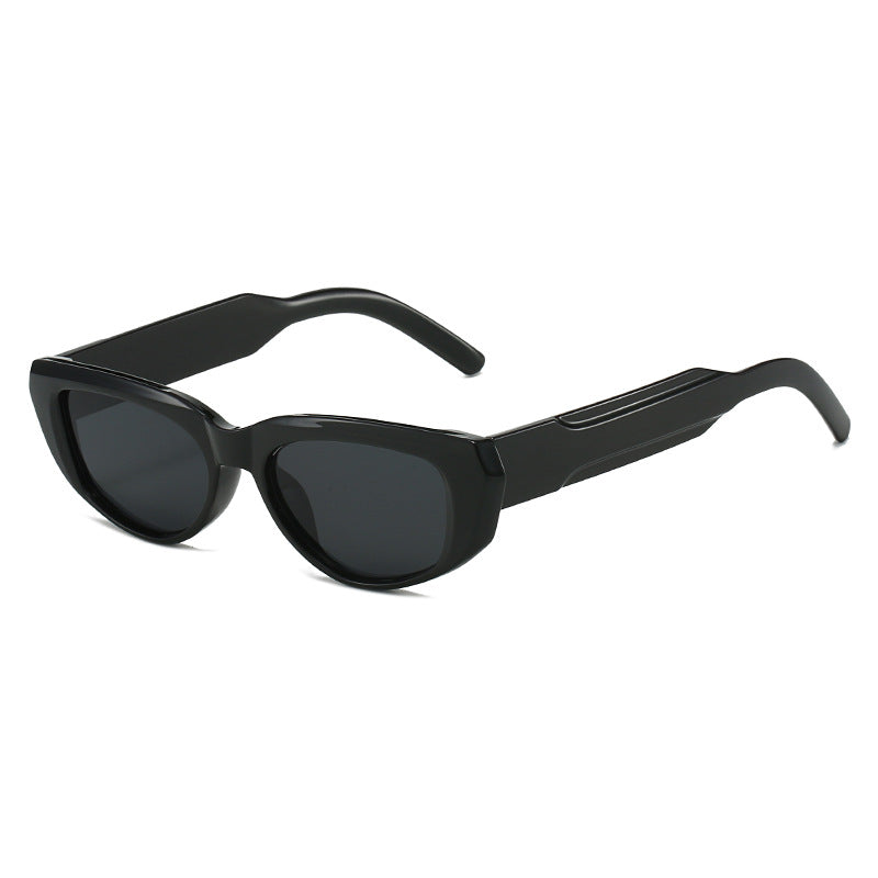 Women's fashionable cat-eye sunglasses with extravagant silhouette Kalsten