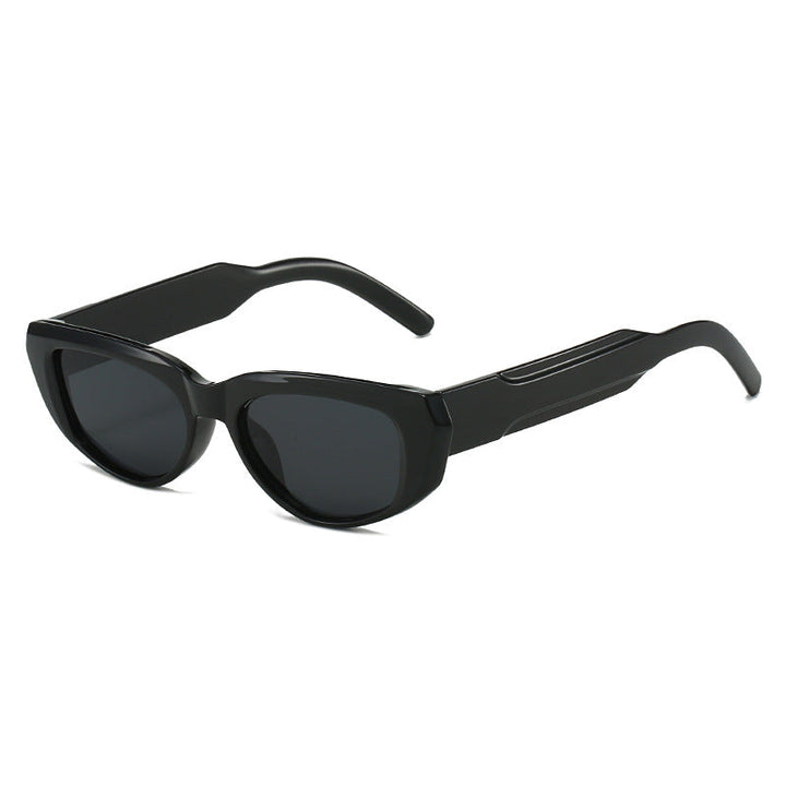 Women's fashionable cat-eye sunglasses with extravagant silhouette Kalsten