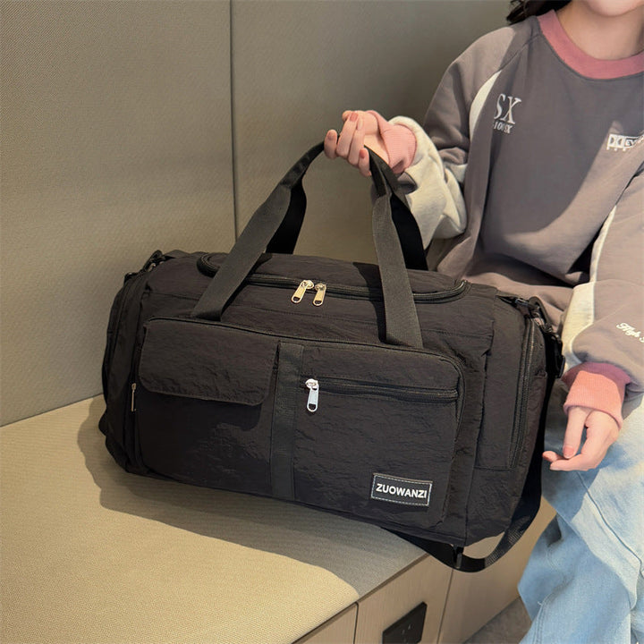 Sporty Travel Bag With Practical Storage Solutions Kalsten