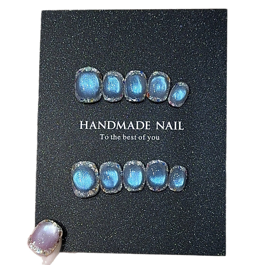 Handmade art nails with shimmering effects Kalsten