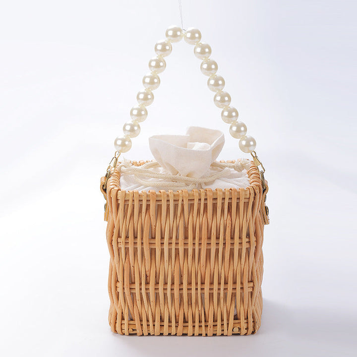 Elegant Picnic Basket Kalsten