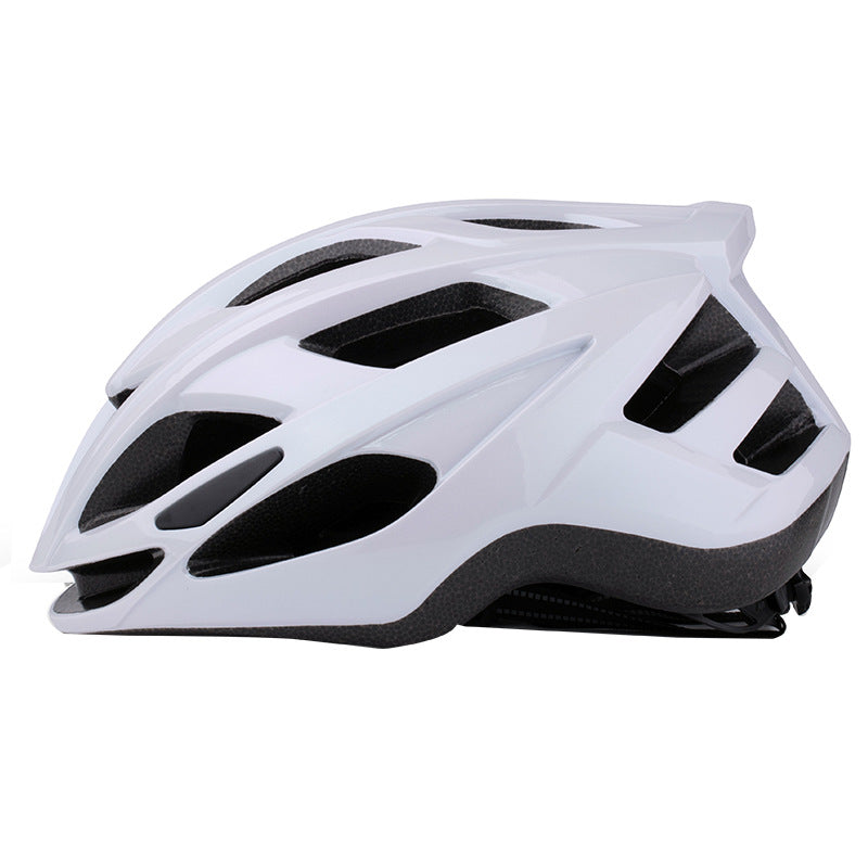 Bicycle helmet with advanced ventilation system Kalsten