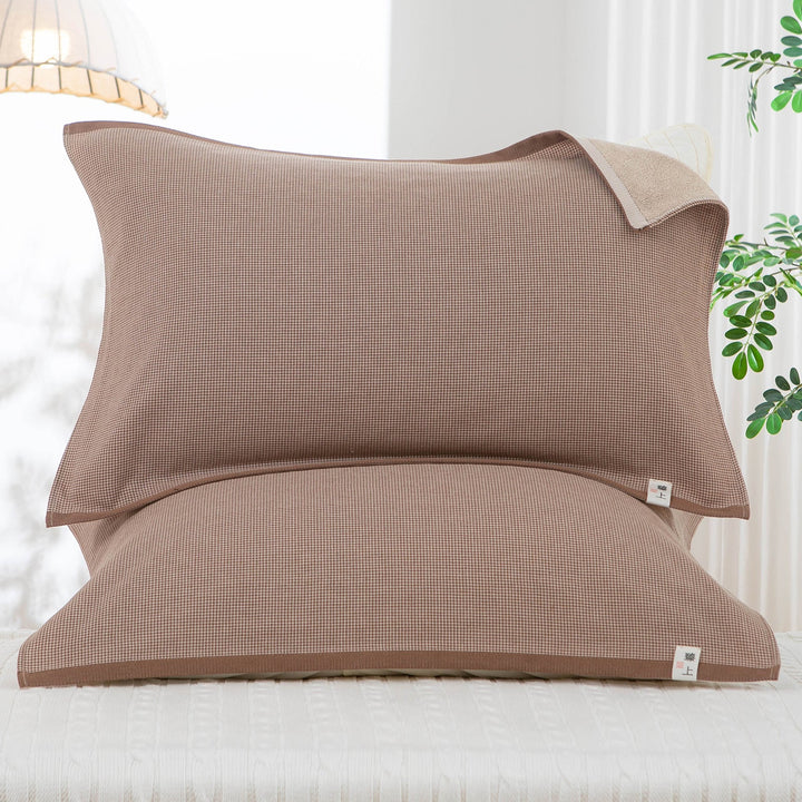 Women’s pillowcase in classic check design Kalsten