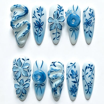 Artificial Nail Set with Floral Designs Acalora