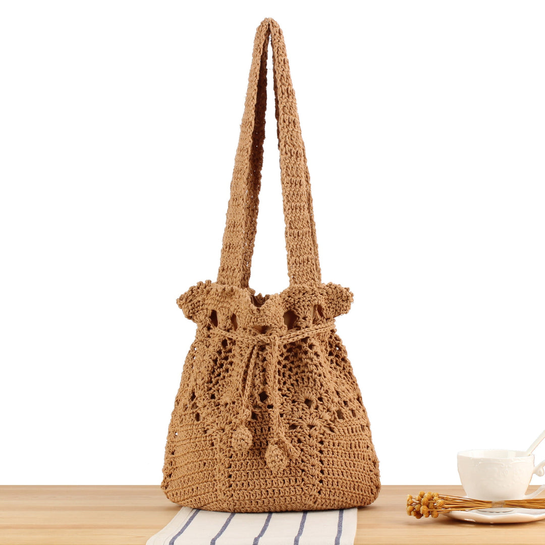 Large crochet bag with adjustable carrying strap Kalsten