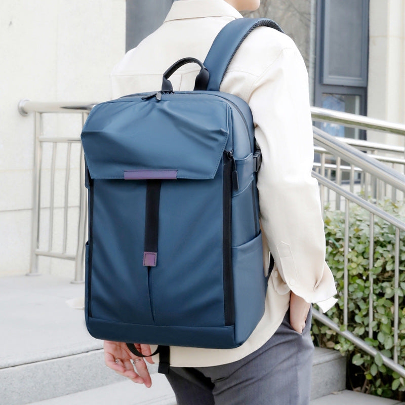 Backpack with Water-Repellent Properties From Kalsten