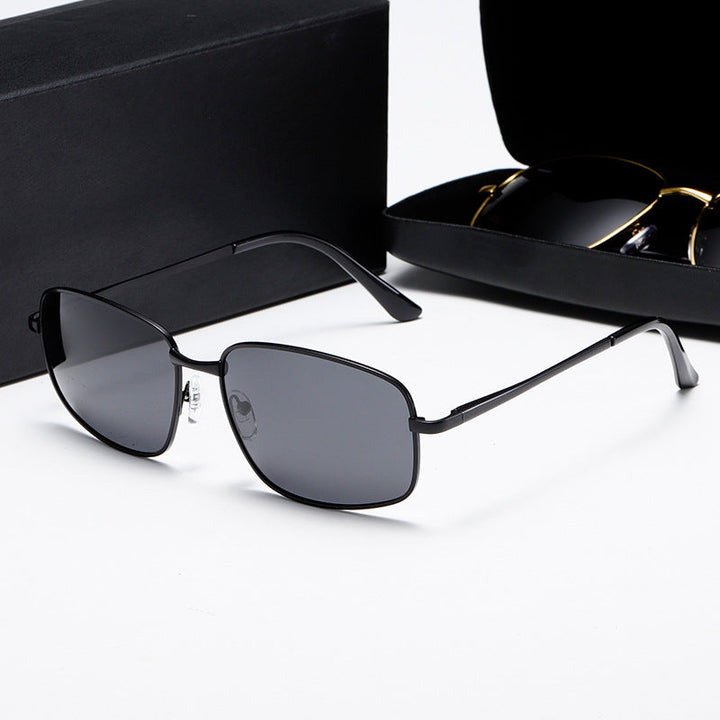 Women's elegant sunglasses with modern metal frame Kalsten
