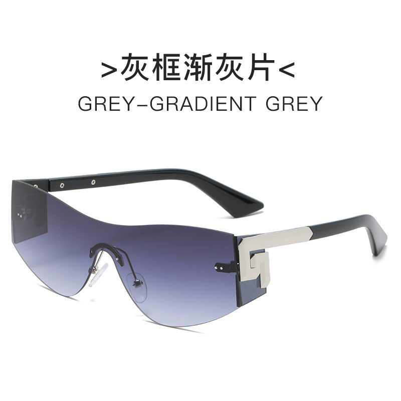 Women's futuristic oversized sunglasses with striking design Kalsten