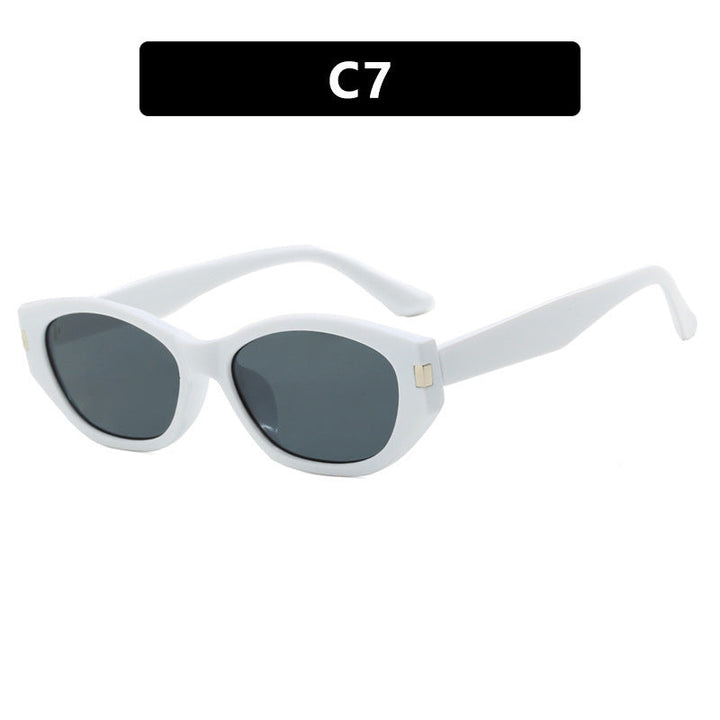 Women's fashionable cat-eye sunglasses with elegant, transparent frame Kalsten