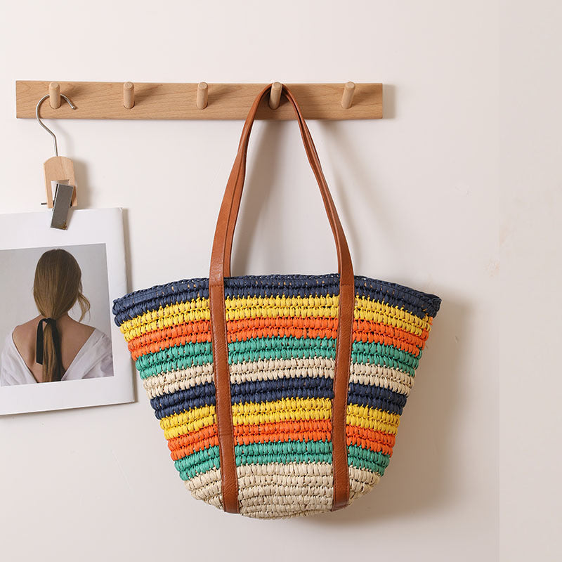 Braided straw tote bag with sturdy leather handles Kalsten