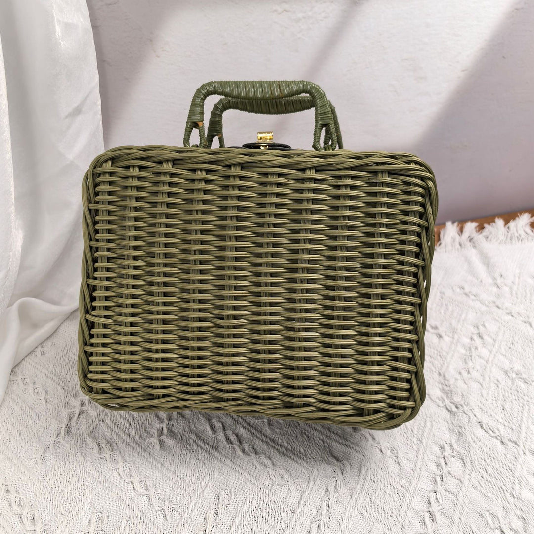 Women elegant handbag made of woven material Kalsten