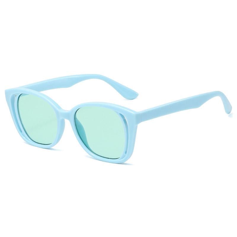 Ladies stylish cat-eye sunglasses with sturdy frame Kalsten