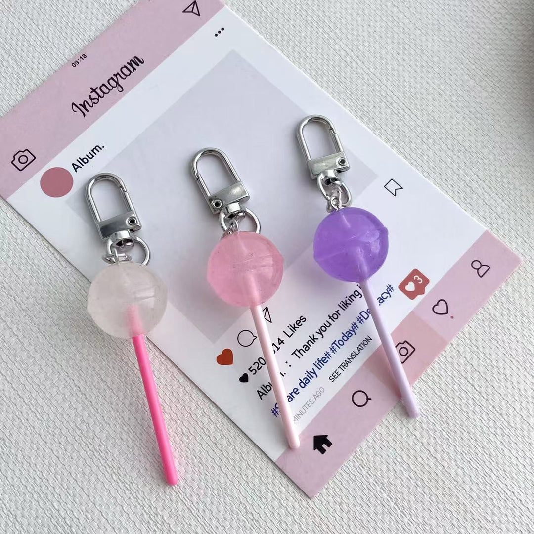Lollipop-Inspired Charm Keychain Kalsten