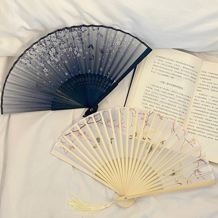Handcrafted fan with elegant design Kalsten
