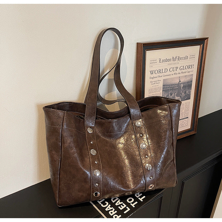 High-quality vintage leather bag Kalsten