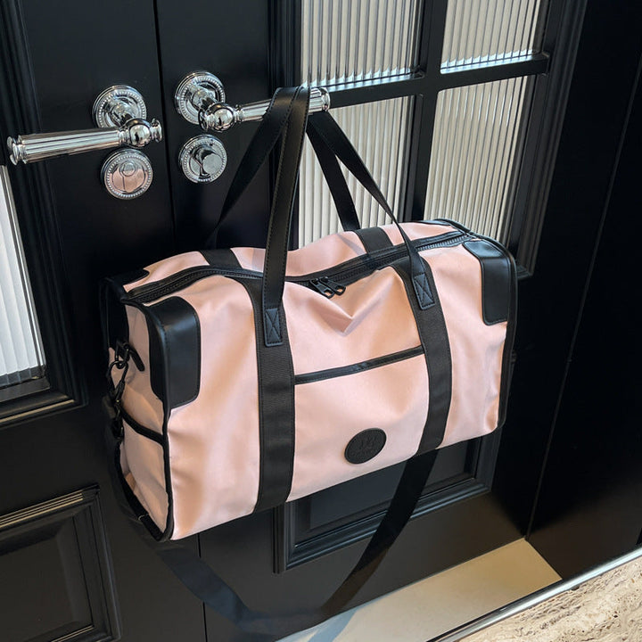 Sporty leisure duffel bag with durable material and adjustable shoulder strap Kalsten