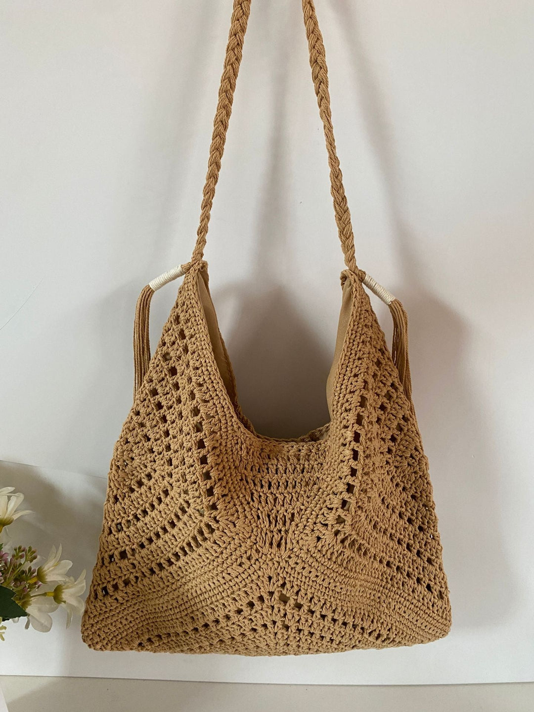 Hand-knotted beach bag with tassels Kalsten